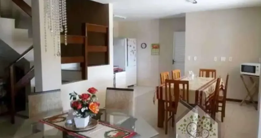 Casa ampla à venda próxima à beira-mar norte – florianópolis/sc