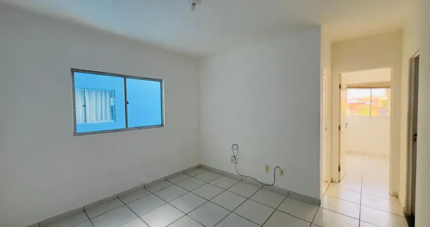 Oportunidade na zona leste, condominio solaris celeste I, proximo a uninovafapi. Apartamento reformado, com 2 quartos, sendo ultimo piso, com vista livre.