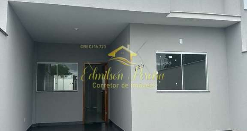 Casa à venda 2 quartos, sala, cozinha, banheiro social no Jardim Moema zona norte de Londrina, PR