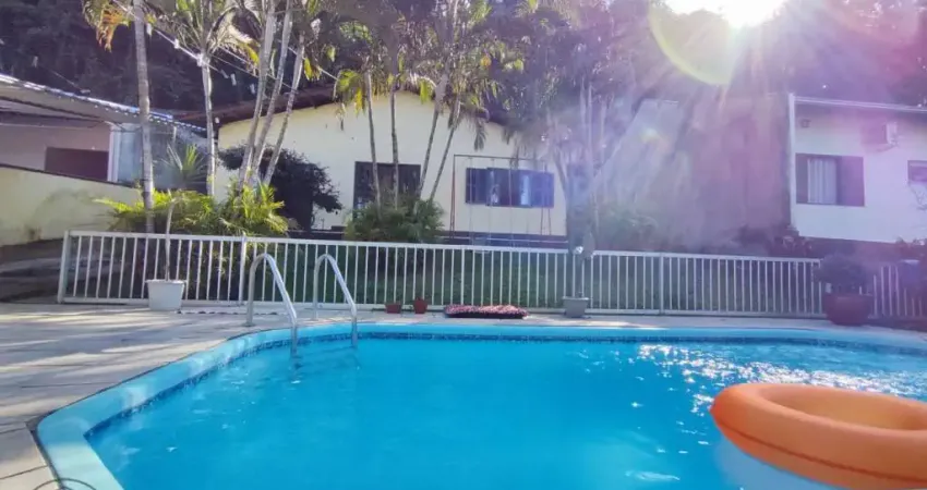 Casa com 3 quartos à venda no Fortaleza, Blumenau 