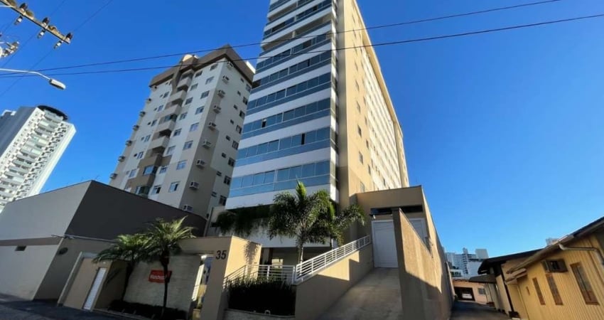 Apartamento com 2 quartos para alugar na Vila Nova, Blumenau 