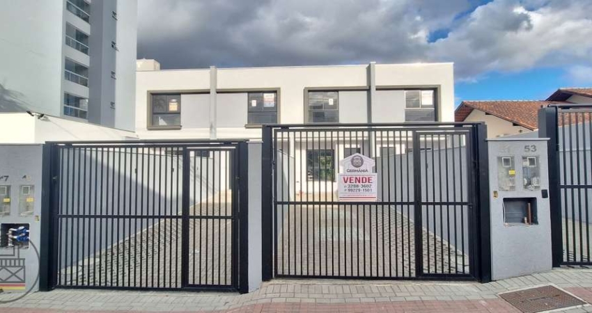 Casa com 2 quartos à venda no Velha, Blumenau 