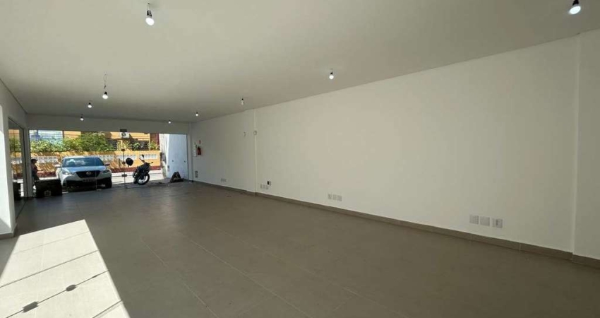 Prédio comercial para locação no Centro - São Vicente