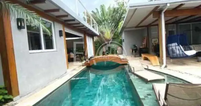 Casa com 5 dorms, Maresias, São Sebastião - R$ 7.5 mi, Cód:2484