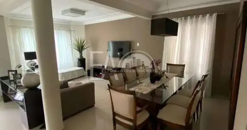 Casa com 5 quartos, Embaré, Santos - R$ 1.8 mi, Cod: 4943