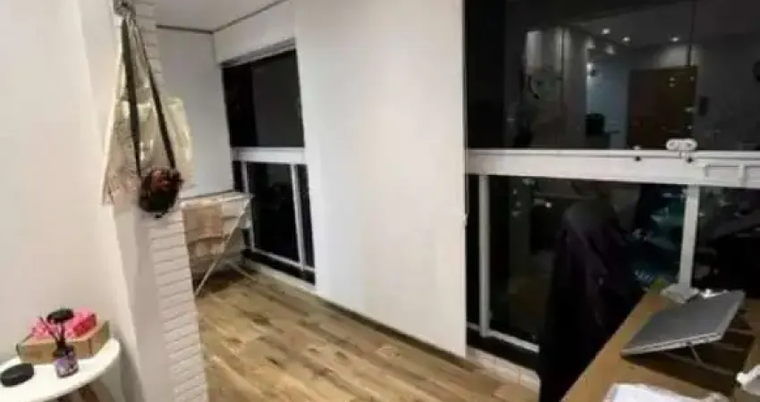 Apartamento 1 suíte , vaga demarcada apenas uma quadra da praia - embaré