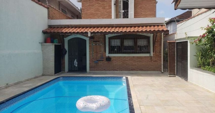 Casa à venda, 4 quartos, 2 suítes, 5 vagas, Embaré - Santos/SP