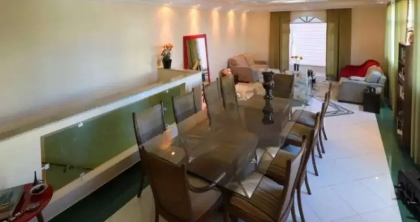 Casa à venda, 5 quartos, 4 suítes, 2 vagas, Boqueirão - Santos/SP