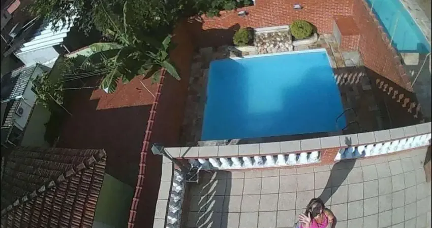 Casa à venda, 3 quartos, 1 suíte, 3 vagas, Campo Grande - Santos/SP