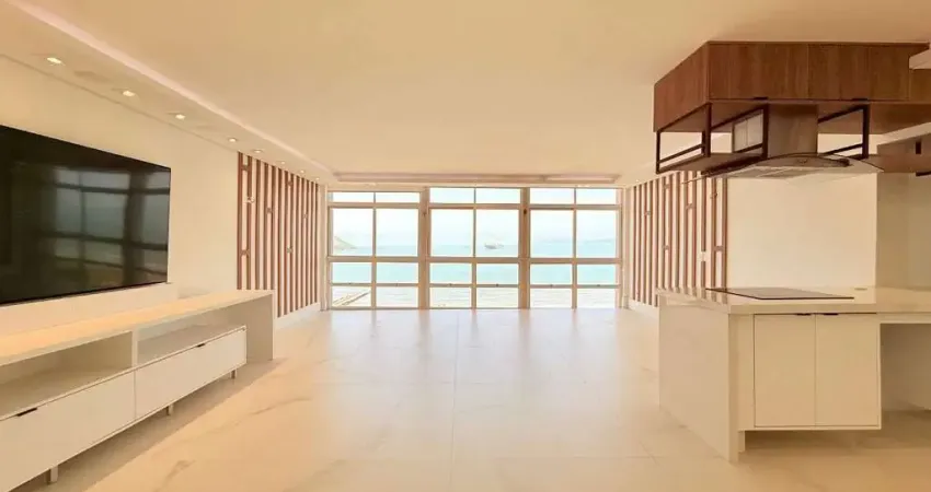 Apartamento á venda frente mar com 3 suítes 1 vaga demarcada no aparecida, em santos