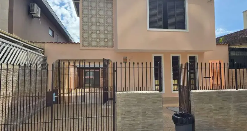 Casa com 3 quartos à venda na Rua Doutor Guilherme Álvaro, 38, Marapé, Santos