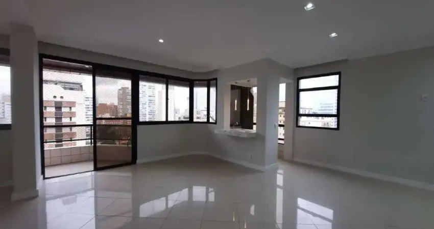 Apartamento alto padrão no bairro - gonzaga – reformado e impecável!