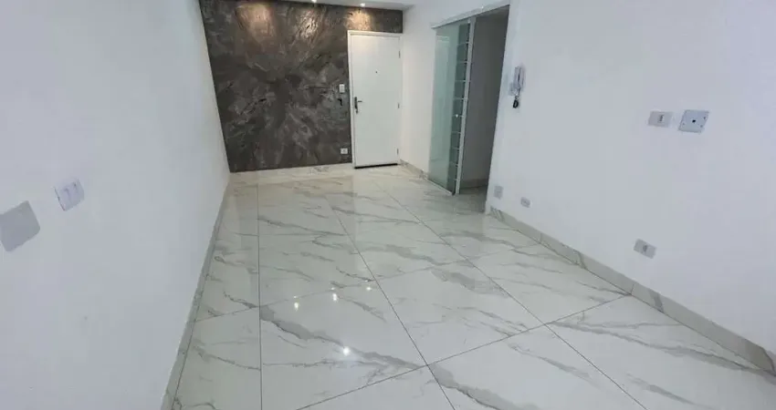 Apartamento, 1 quarto, quadra da praia, 1 vaga de garagem/s vicente/