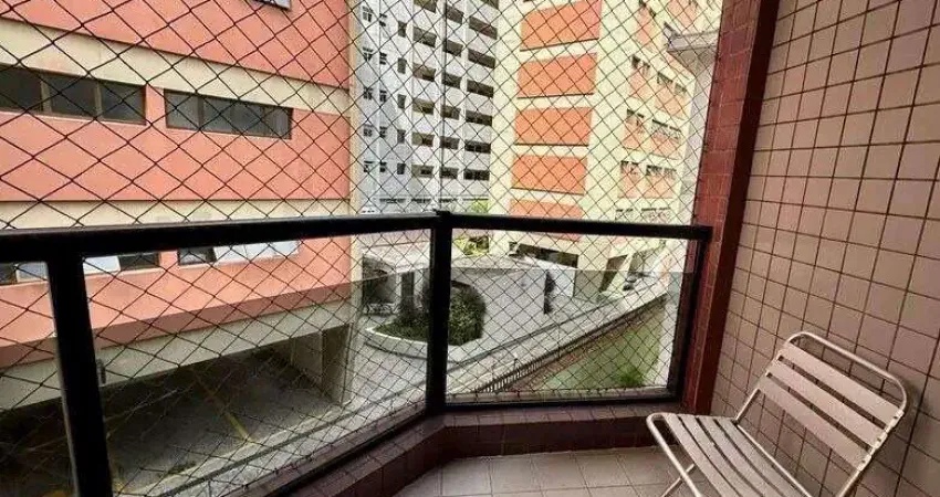 Apartamento 2 dormitórios sendo 1 suíte na quadra da praia na Aparecida