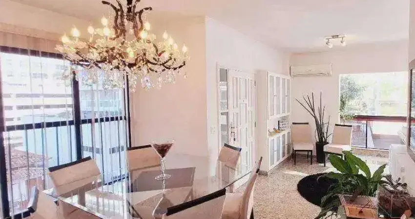 Apartamento amplo e reformado a 3 quadras da praia do embaré – 140 m²