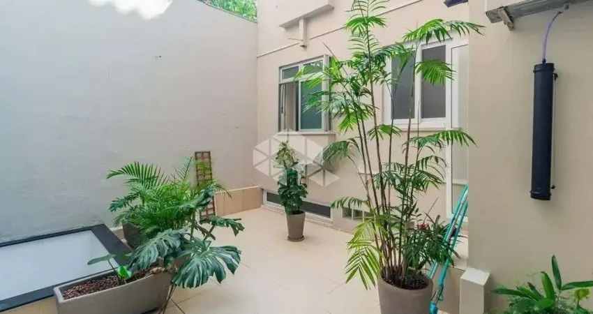 Apartamento com 2 quartos à venda na Rua Eudoro Berlink, 311, Mont Serrat, Porto Alegre