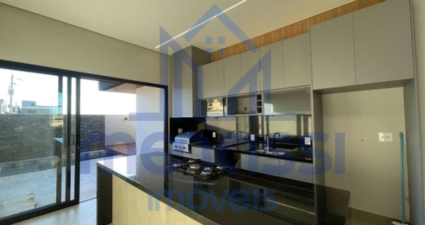 Excelente Casa Térrea Com 3 Suítes e 172 m² em condomínio no Quinta da Mata em Ribeirão Preto.