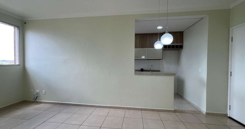 Apartamento com 2 dormitórios sendo 1 suíte, em condomínio fechado no Guaporé.