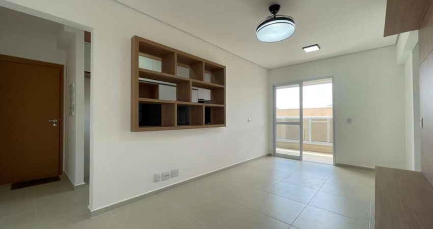 Apartamento com 3 dormitórios com 1 suíte, completo em armários em condomínio fechado em Bonfim Paulista