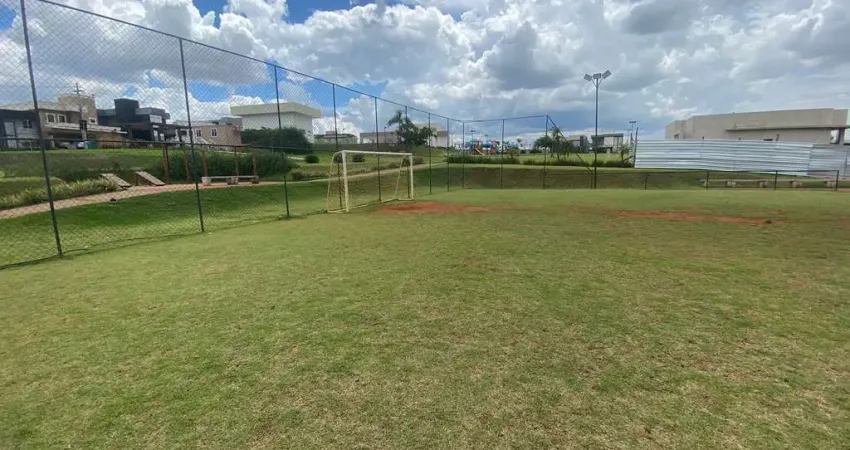 Terreno no Condomínio Quinta dos Ventos de 363 m² com excelente topografia de ilha.