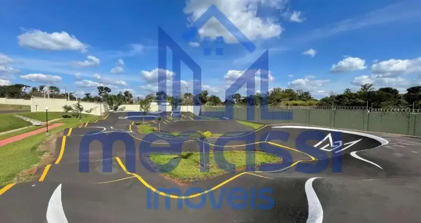 Terreno em Condomínio à Venda em Jardinópolis-SP - Bairro Marincek - 319,00 m² de Área