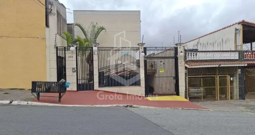 Sobrado em condominio fechado na vila re, 2 suites, 2 vagas, 52m2