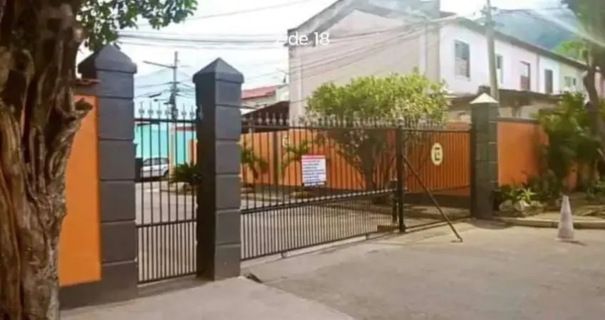 Casa em Condomínio para Venda em Nova Iguaçu, Palhada, 2 dormitórios, 1 banheiro, 3 vagas
