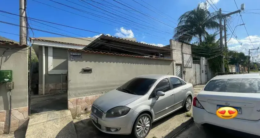 Casa para Venda em Nova Iguaçu, Jardim Nova Era, 2 dormitórios, 1 banheiro, 2 vagas