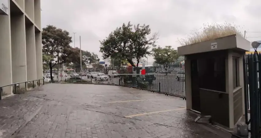 Prédio à venda na Avenida Marquês de São Vicente, 2853, Água Branca, São Paulo