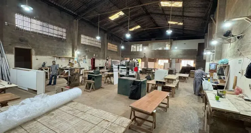 Barracão / Galpão / Depósito com 5 salas para alugar na Rua Domingos José Sapienza, 446, Vila Amália (Zona Norte), São Paulo