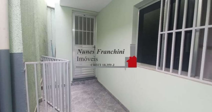 Casa para locação em São Paulo-SP, no bairro Casa Verde Média. 2 quartos, 1 sala, 1 banheiro. Aproveite!