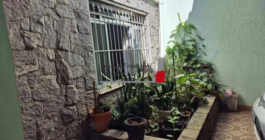 Sobrado à venda em São Paulo-SP, bairro Limão: 3 quartos, 1 sala, 2 banheiros, 3 vagas, 141,00 m². Confira!