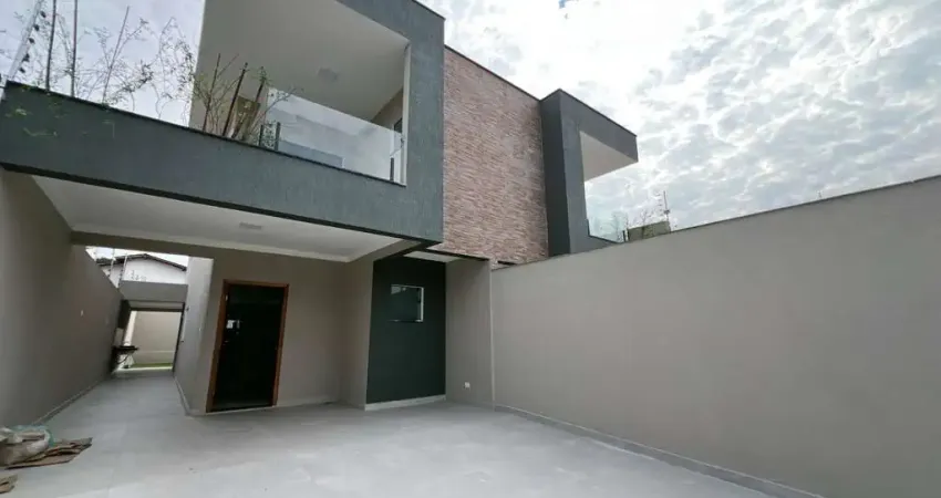 Casa nova para locação anual, mobiliada, excelente acabamento à 300 metros da praia do Indaiá..
