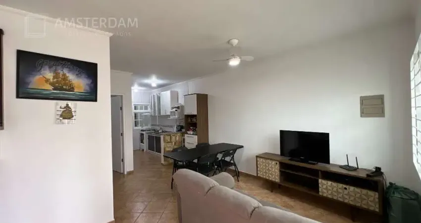 Venda de Casa em Condomínio em Maitinga, Bertioga-SP: 3 Suítes, 2 Salas, 4 Banheiros, 2 Vagas, 150m².