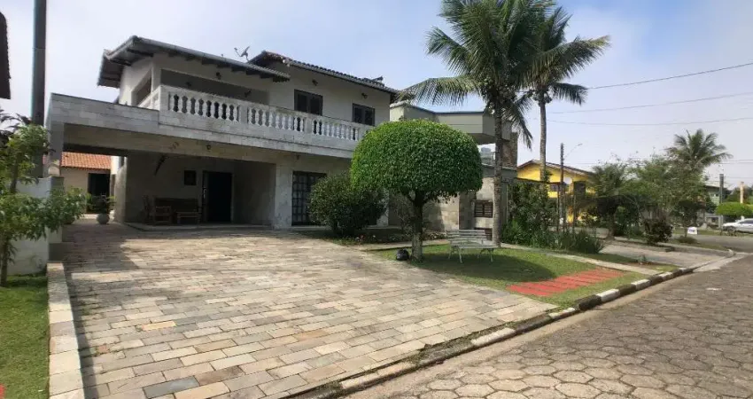 Sobrado a venda em condomínio fechado no Maitinga em Bertioga SP