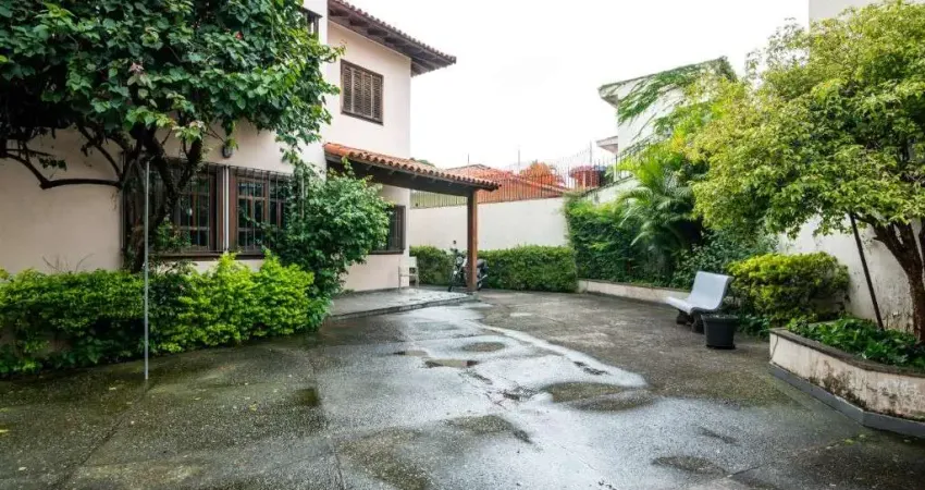 Casa espetacular de 4 quartos no jardim das bandeiras, são paulo-sp - 300m², 2 suites, 3 salas, 4 vagas de garagem