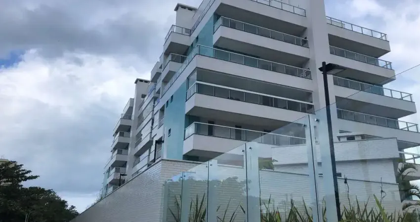 Apartamento com vista ao mar, finamente mobiliado pronto para você curtir ou investir.