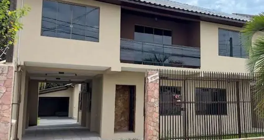 Casa com 4 quartos à venda na Rua Francisco Dranka, 1169, Fazenda Velha, Araucária