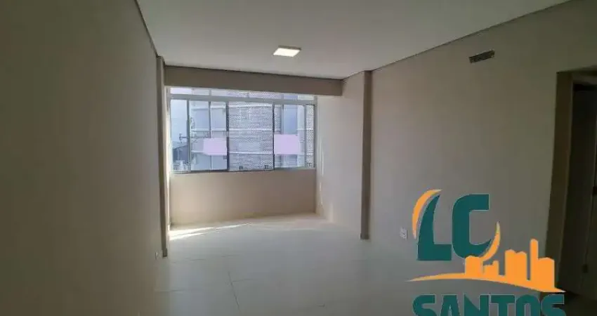 APARTAMENTO NO GONZAGA REFORMADO 2 DORMITÓRIOS SENDO 1 SUÍTE - 100M² - VAGA DE GARAGEM - DUAS QUADRAS DA PRAIA.