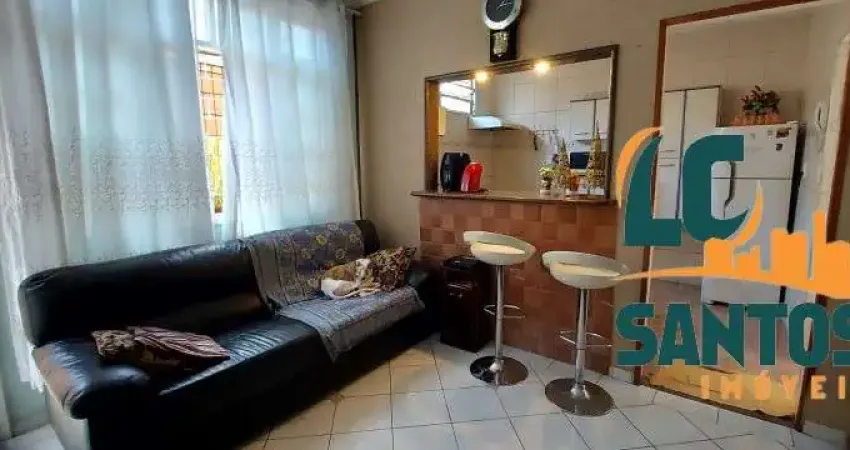 Apartamento Duplex de 2 dormitórios com quintal em Village no Gonzaga em Santos .