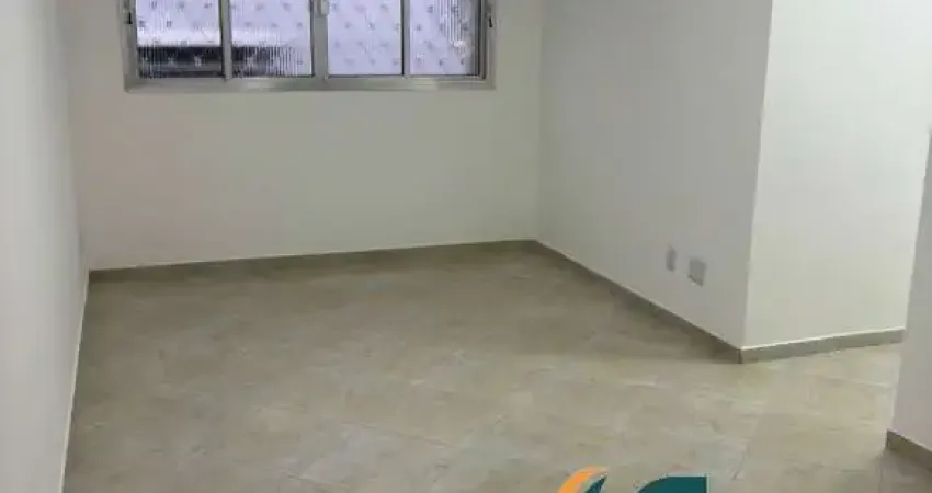 Apartamento reformado no bairro da Vila Mathias em Santos.