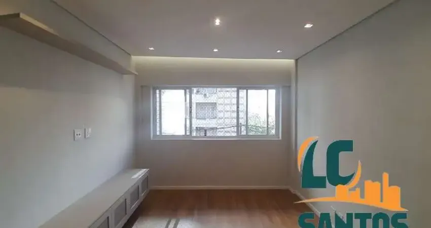 Apartamento reformado no coração do Boqueirão em Santos