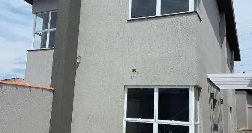 Sobrado com 3 dormitórios à venda, 100 m² por R$ 500.000,00 - Balneário Gaivota - Itanhaém/SP