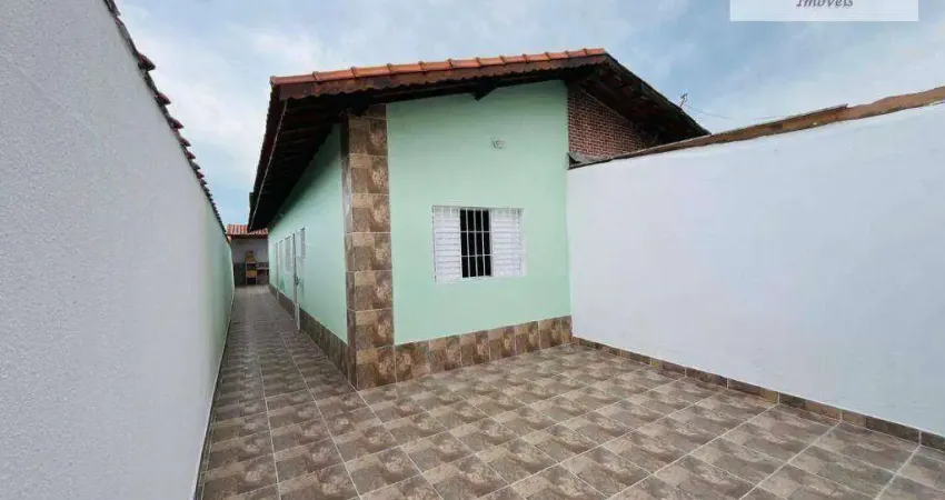 CASA COM PISCINA NA PRAIA DE MONGAGUA  POR APENAS R$258.000,00