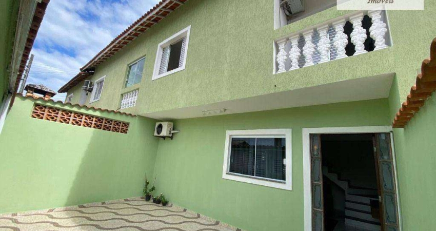 Sobrado com 2 dormitórios à venda, 64 m² por R$ 249.900,00 - Oceanópolis - Mongaguá/SP