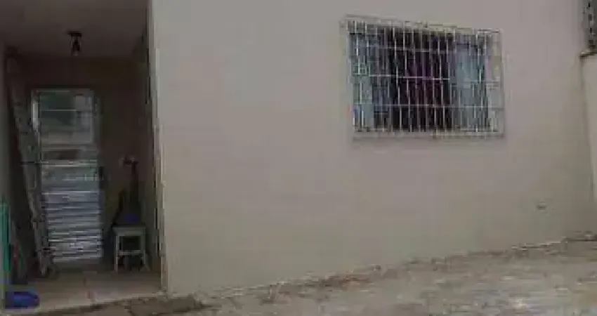 Sobrado com 2 dormitórios à venda, 116 m² por R$ 320.000 - Jardim Lindomar - Área Verde - Itanhaém/SP