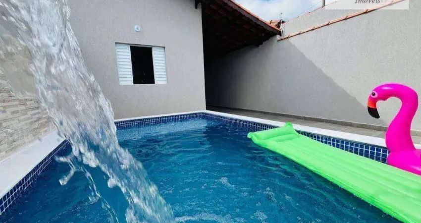 Casa com 2 quartos à venda, por R$ 369.000 - Praia de Mongaguá/SP