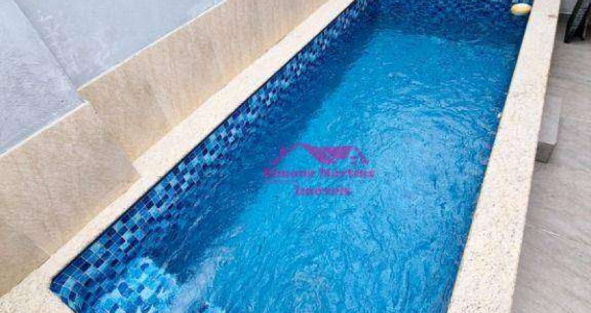 Casa com 2 quartos e piscina à venda,  Praia de  Mongaguá/SP