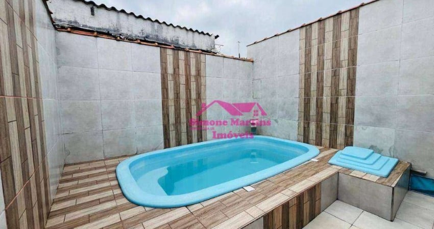CASA BARATA COM PISCINA E 02 DORMITÓRIOS NA PRAIA DE MONGAGUÁ