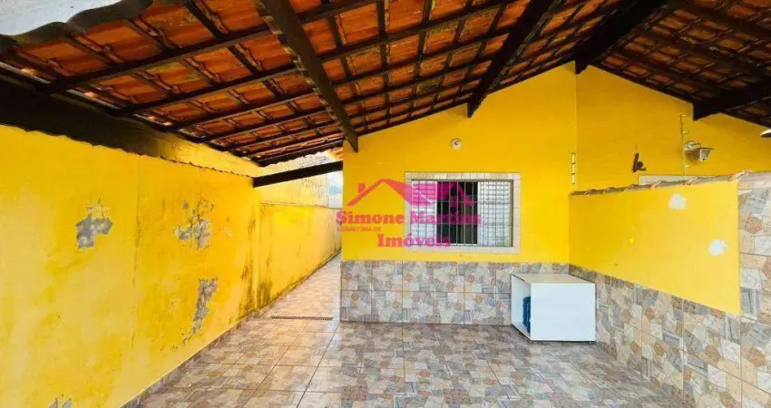 CASA BARATA COM 02 DORMITÓRIOS À VENDA NA PRAIA DE MONGAGUÁ